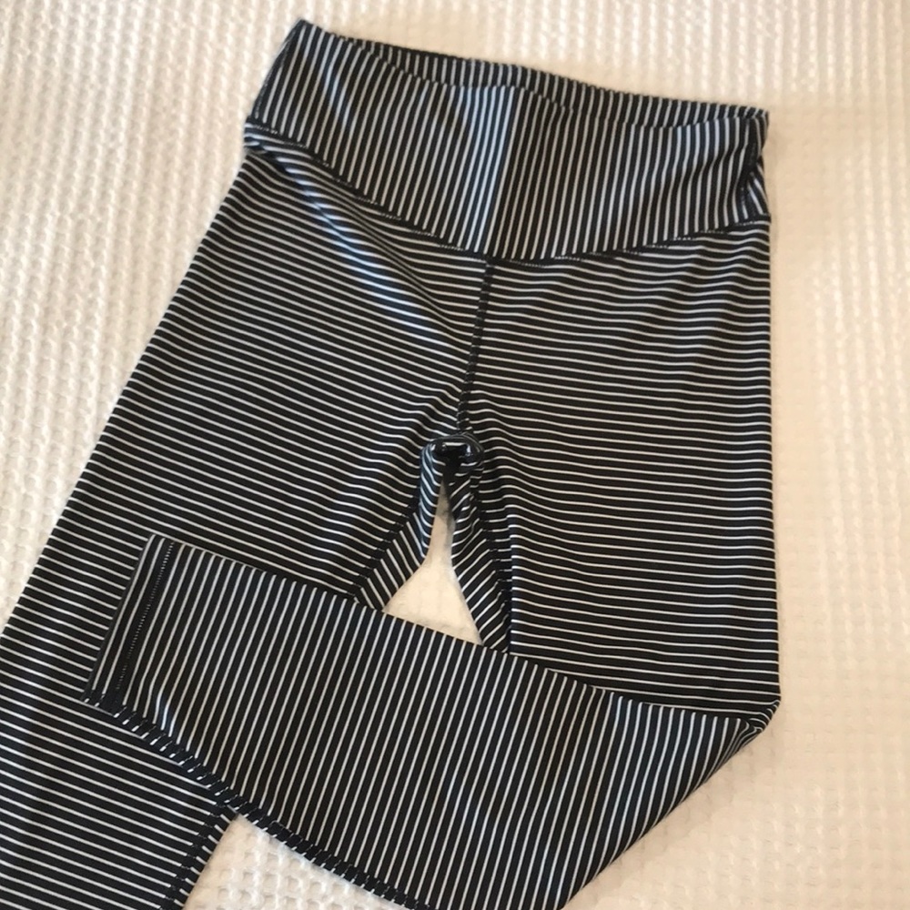 Gap athletic leggings